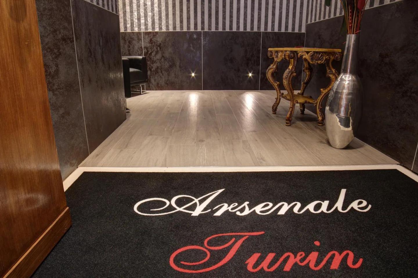 Arsenale Turin Rooms Εξωτερικό φωτογραφία